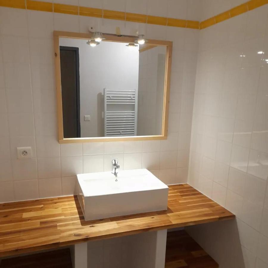 Du Vert & Du Bon Air - Linge Maison Inclus - Parking Prive Gratuit - Centre Ville Bergerac 10Mn - Domaine Bellevue Cottage En Perigord Lembras エクステリア 写真