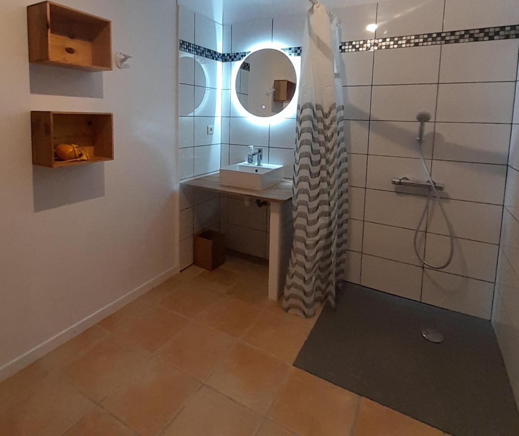 Du Vert & Du Bon Air - Linge Maison Inclus - Parking Prive Gratuit - Centre Ville Bergerac 10Mn - Domaine Bellevue Cottage En Perigord Lembras エクステリア 写真