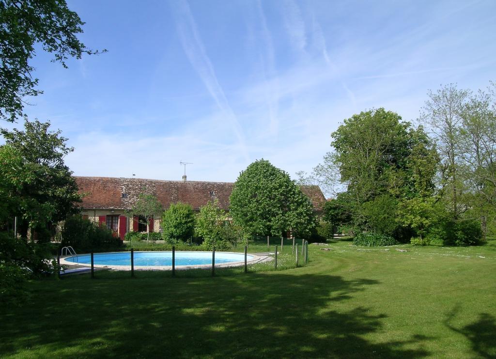 Du Vert & Du Bon Air - Linge Maison Inclus - Parking Prive Gratuit - Centre Ville Bergerac 10Mn - Domaine Bellevue Cottage En Perigord Lembras エクステリア 写真