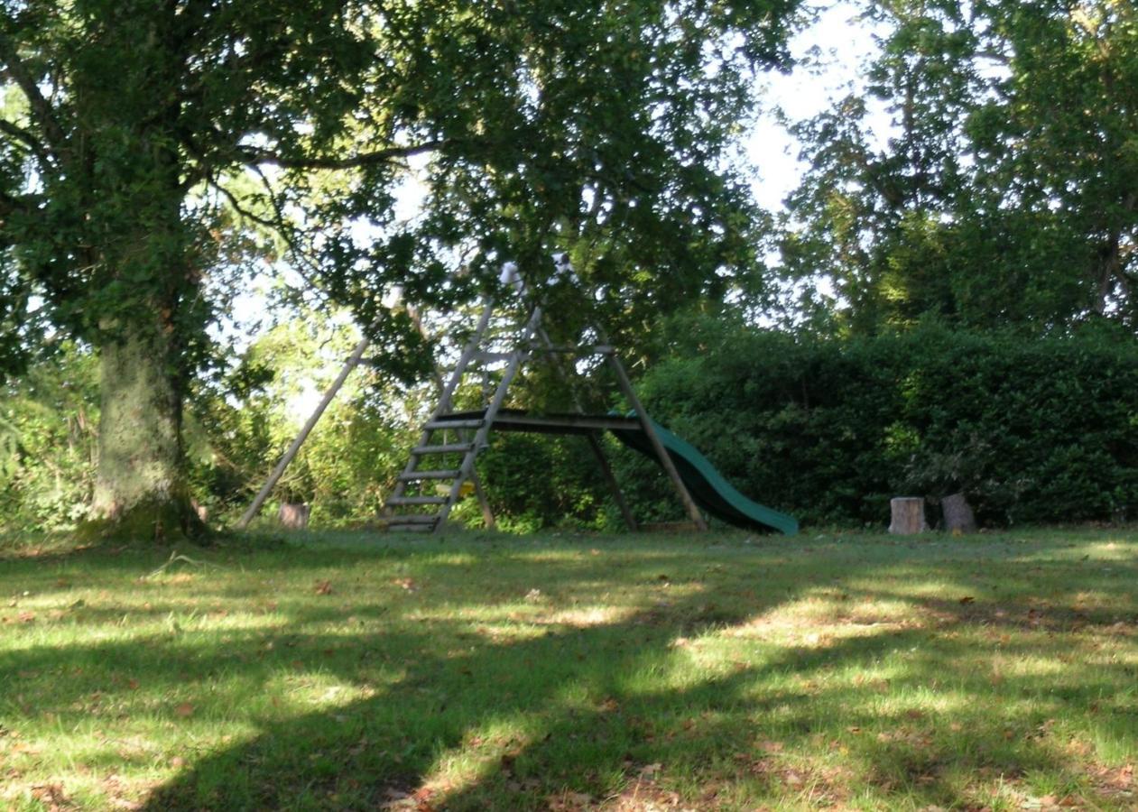 Du Vert & Du Bon Air - Linge Maison Inclus - Parking Prive Gratuit - Centre Ville Bergerac 10Mn - Domaine Bellevue Cottage En Perigord Lembras エクステリア 写真